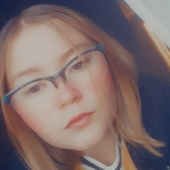 chloevarcoe12